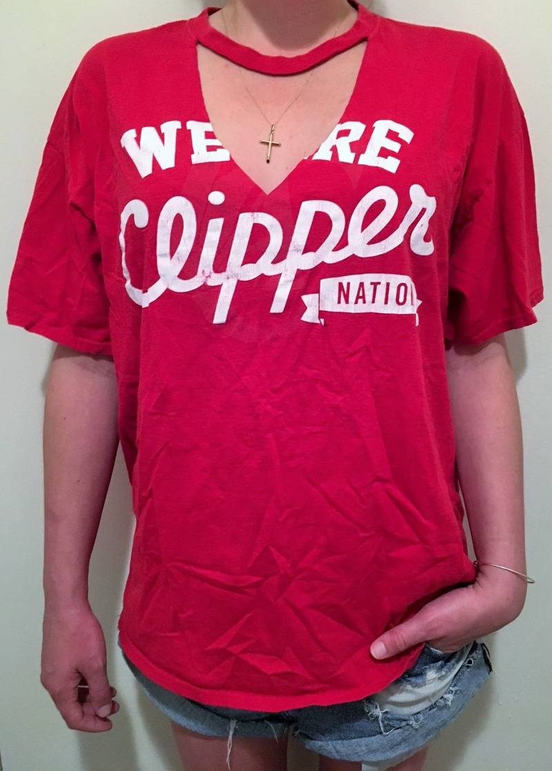 Jahrgang 1980 La Clippers "Wir Sind Clipper Nation' Halsband Hals V Neck T-Shirt - Los Angeles Clippers Gehen Jahrgang 1980 La Clippers "Wir Sind Clipper Nation' Halsband Hals V Neck T-Shirt - Los Angeles Clippers Gehen von NineteesCo