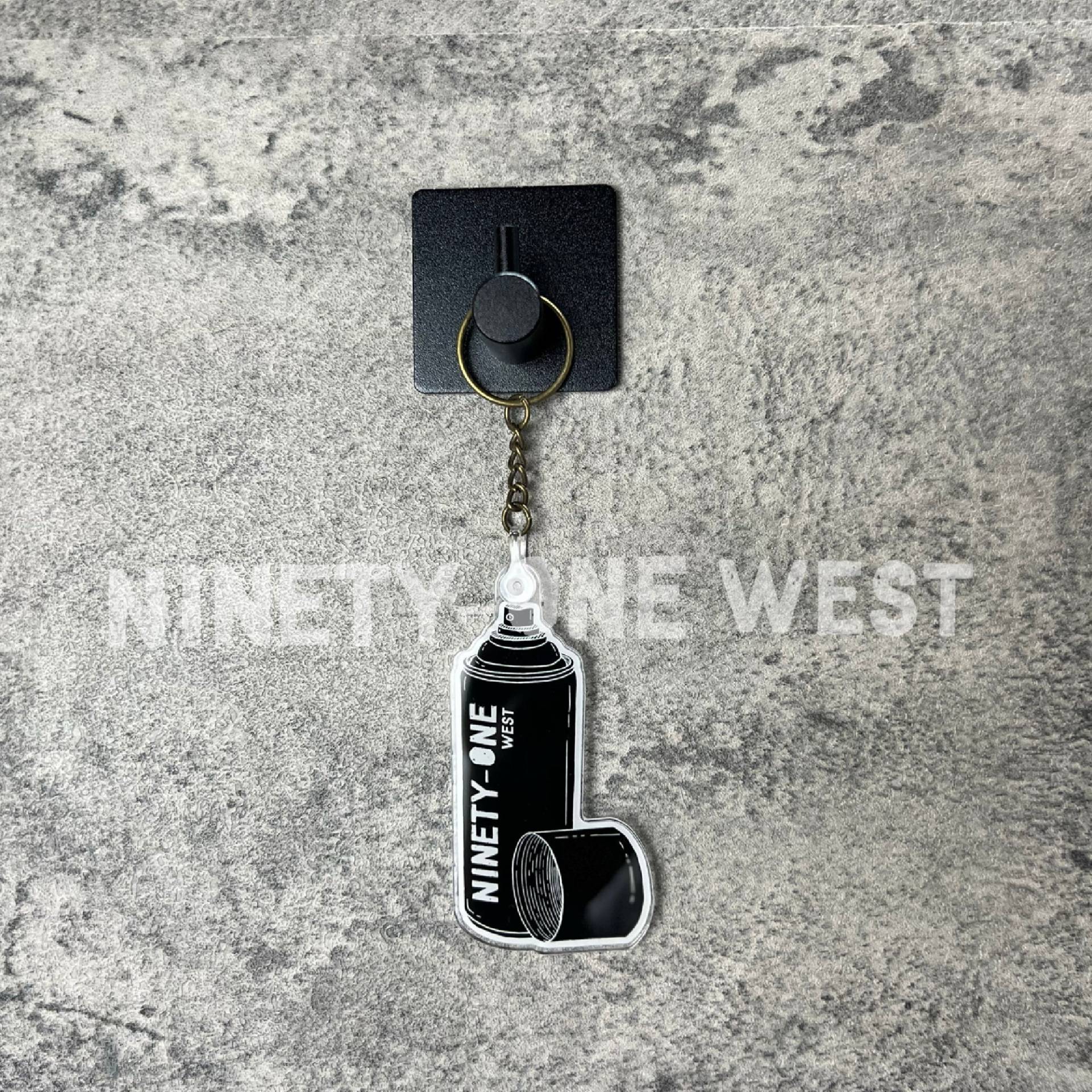 Ninety-One West Logo Schlüsselanhänger | Schwarze Mädchen Kunst Natürliches Haar Melanin Zubehör Schlüsselband Geldbörsen von NinetyOneWest