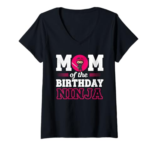 Damen Mutter des Geburtstags Ninja Lustiges Mädchen Ninja Geburtstag T-Shirt mit V-Ausschnitt Damen Mutter des Geburtstags Ninja Lustiges Mädchen Ninja Geburtstag T-Shirt mit V-Ausschnitt von Ninja Birthday Matching Family Party Graphic Tees