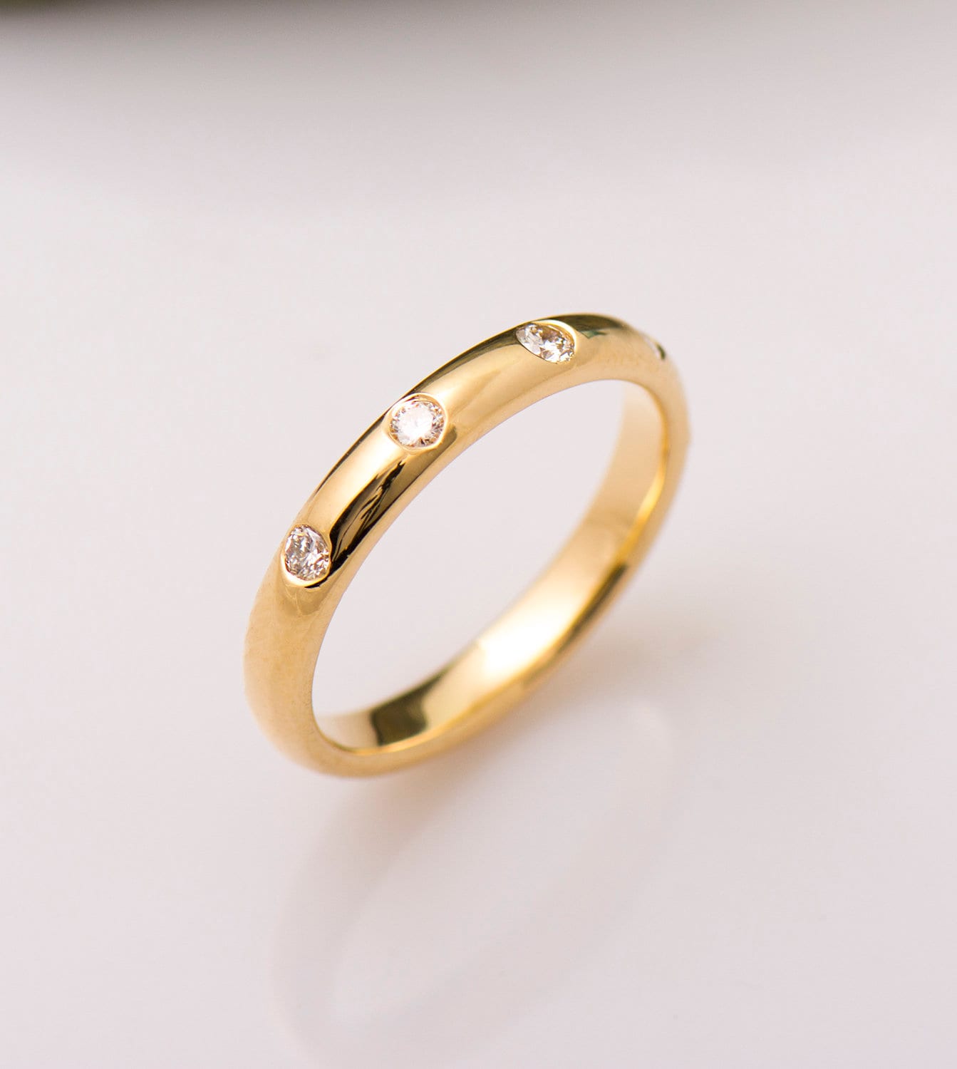 2, 5 Mm Breit, Halbe Ewigkeit Diamanten Ring, 14K/18K Gelbgold, Gleichmäßig Band, Flush Set Ring Ehering, Fast von NirOliva