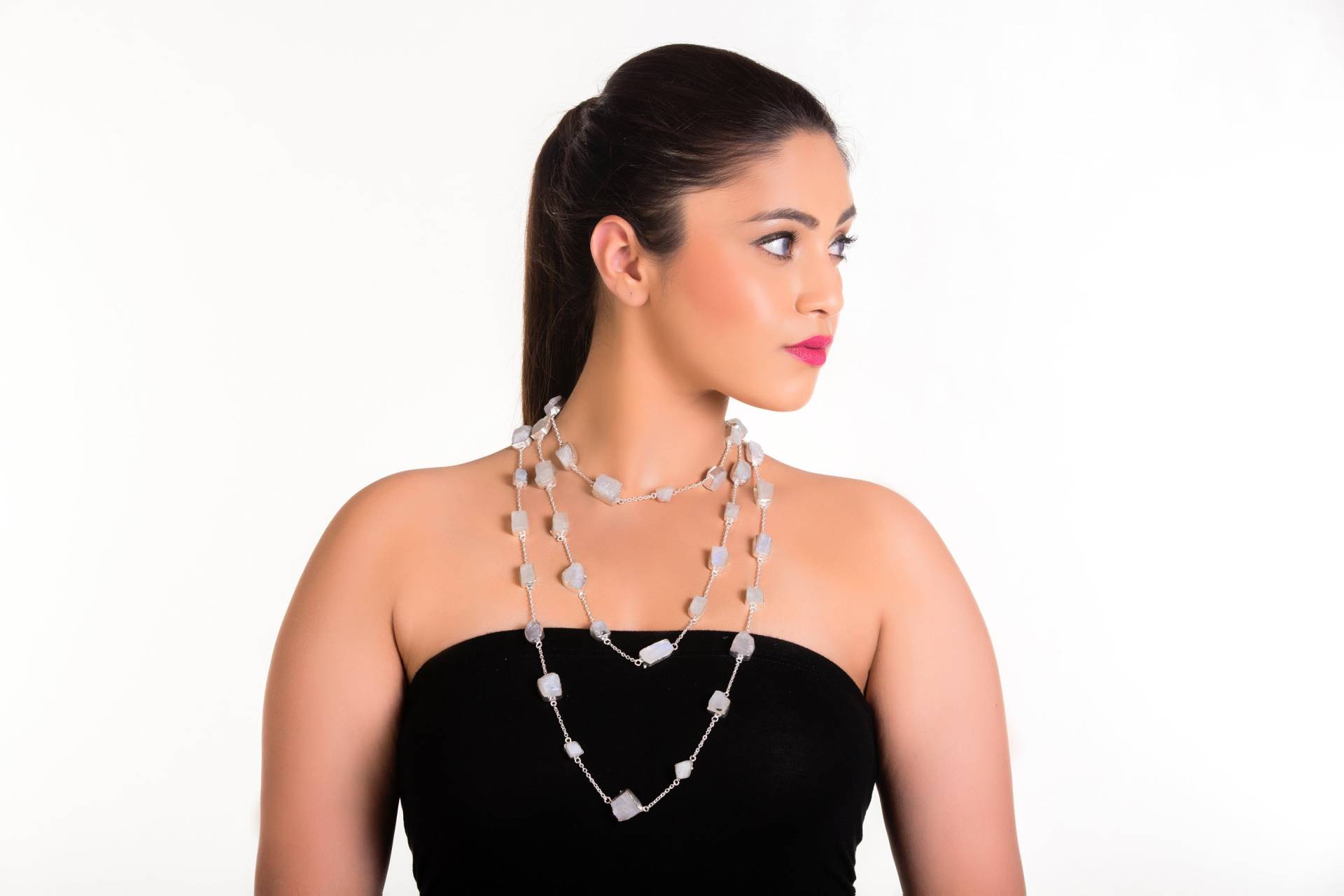 Ashy Spitze - Halskette von Nirwaana