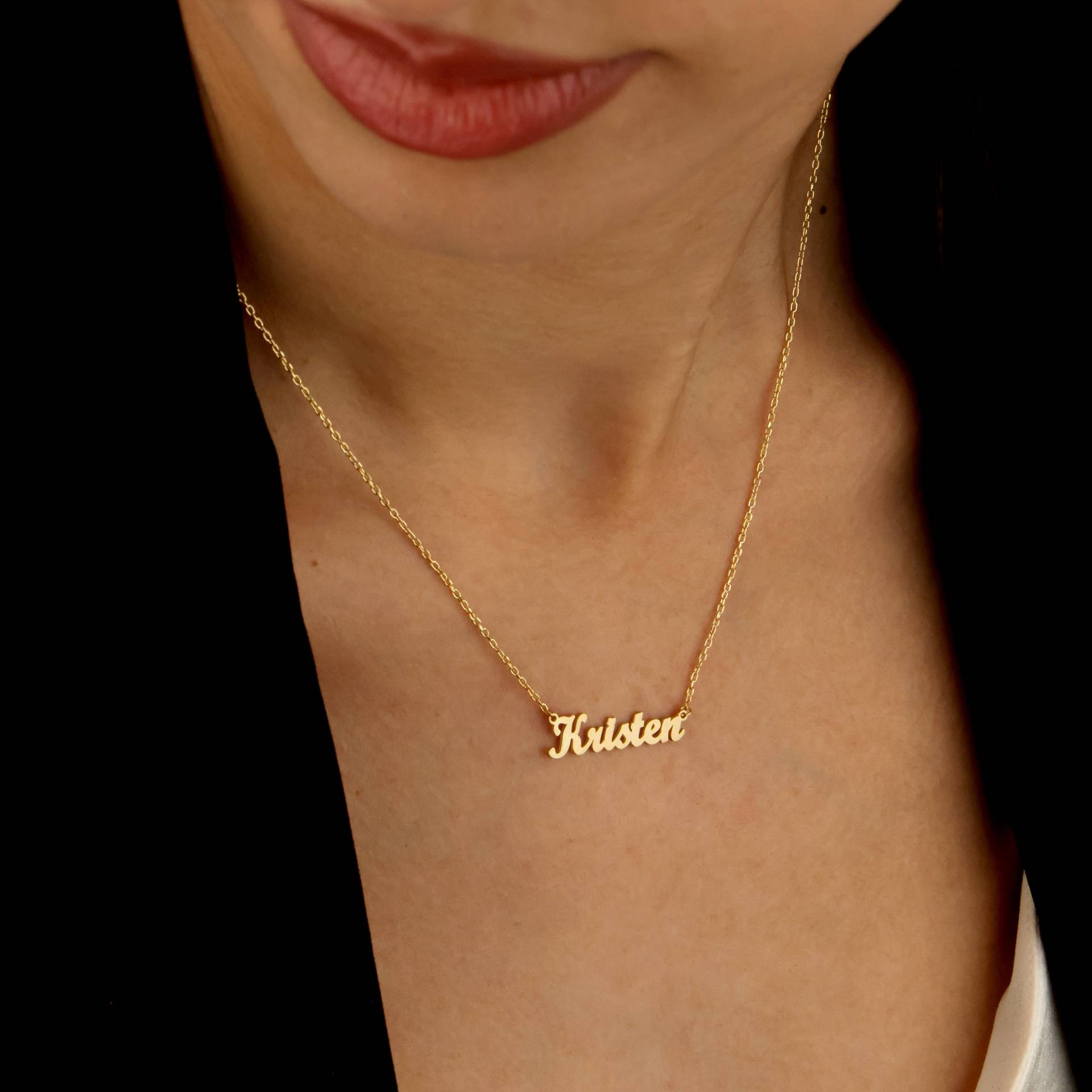 Zarte Name Halskette Für Frau, Halskette, Personalisierte Personalisierten Schmuck, Benutzerdefinierte Baby-Dusche-Geschenk-Halskette Zarte Name Halskette Für Frau, Halskette, Personalisierte Personalisierten Schmuck, Benutzerdefinierte Baby-Dusche-Geschenk-Halskette von NisPersonalized