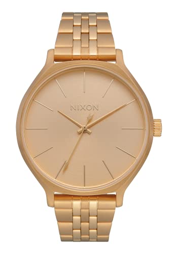 Nixon Clique Women’s Fashion-Forward Jewelry-Style Watch (38mm. Stainless Steel Band) von Nixon