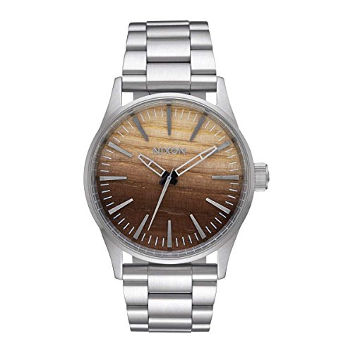 Nixon Herren Analog Quarz Uhr mit Edelstahl Armband A4502457-00 von Nixon