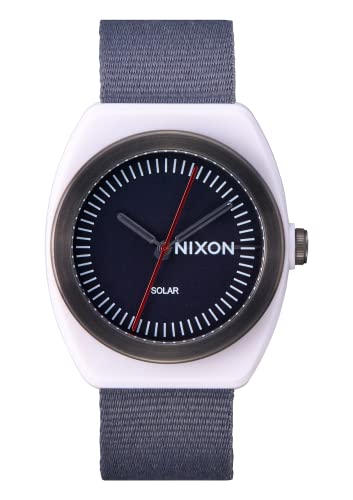 Nixon Herren Analog Quarz Uhr mit Kunststoff Armband A1322-185-00 von Nixon