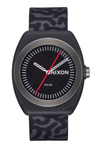 Nixon Unisex Analog Japanisches Quarzwerk Uhr mit Edelstahl Armband A1130-5101-00 von Nixon