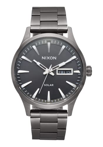 Nixon Unisex Analog Japanisches Quarzwerk Uhr mit Edelstahl Armband A1346-131-00 Nixon Unisex Analog Japanisches Quarzwerk Uhr mit Edelstahl Armband A1346-131-00 von Nixon