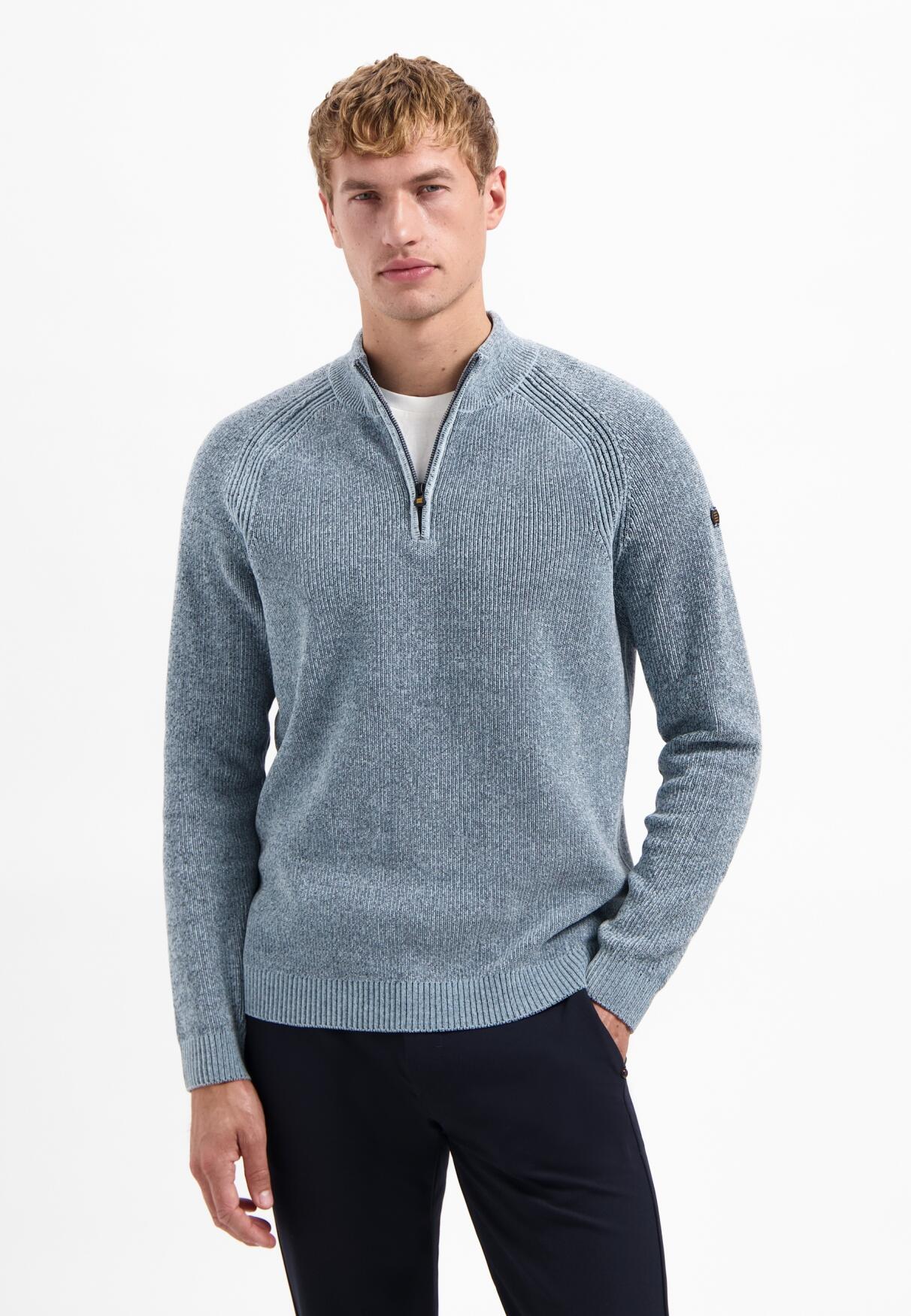No Excess - Pullover Half Zip 2 Colored Chenille dusty blue - Gr. - M von No Excess