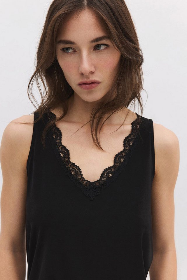 No Matter What Blusentop Ärmellose Bluse mit Spitzendetail No Matter What Blusentop Ärmellose Bluse mit Spitzendetail von No Matter What
