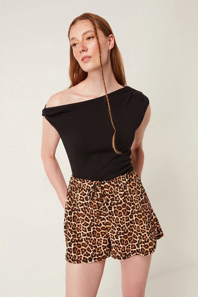 No Matter What Blusentop Offene Bluse mit U-Boot-Ausschnitt und One-Shoulder-Träger von No Matter What