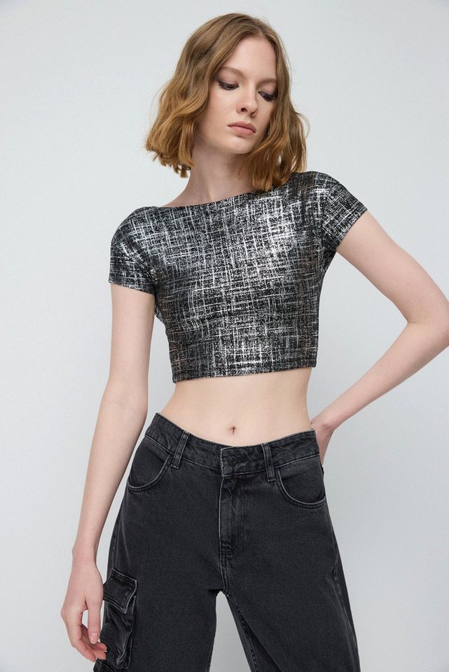 No Matter What Blusentop Rückenfreies Basic-Top mit Foliendruck von No Matter What