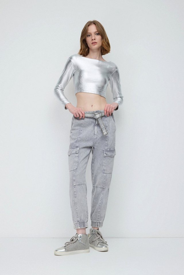 No Matter What Kurzarmbody Glänzendes Rückenfreies Basic-Top aus türkischem Stoff von No Matter What