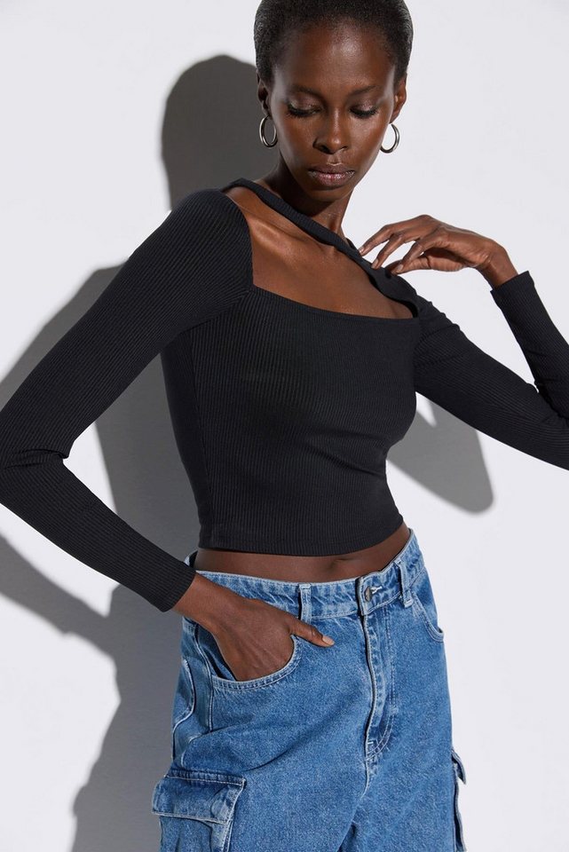 No Matter What Crop-Top Langarm-Crop-Top mit Rüschenbesatz von No Matter What