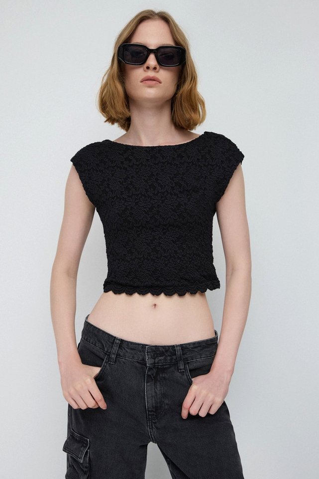 No Matter What Crop-Top Rückenfreies Spitzen Kurzarm Crop Top von No Matter What