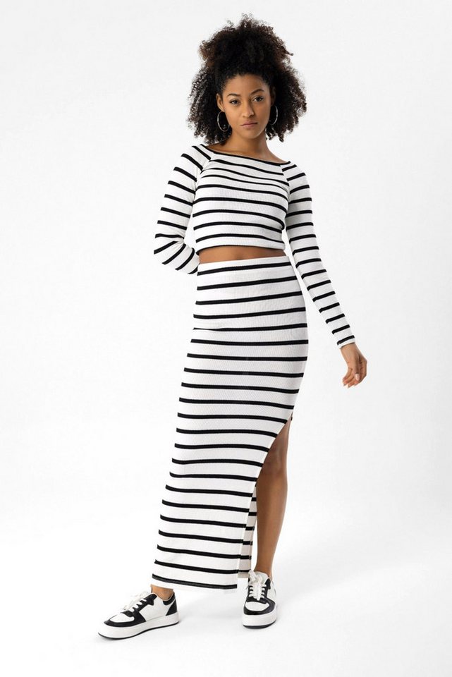 No Matter What Crop-Top Schwarz gestreiftes Langarmtop von No Matter What