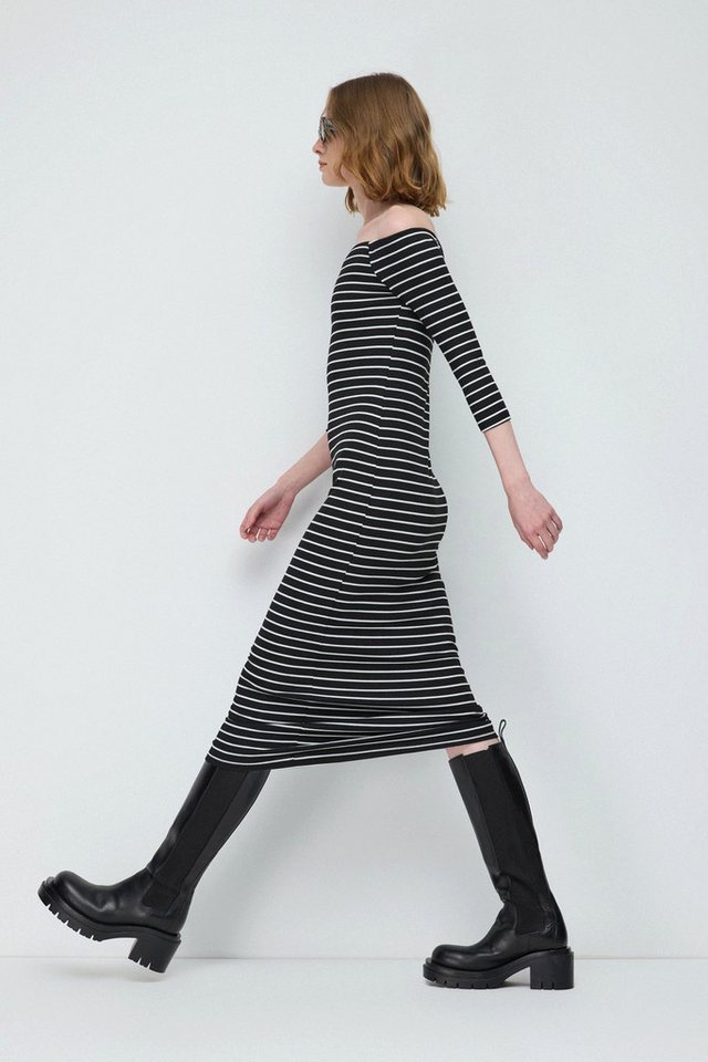 No Matter What Maxikleid Gestreiftes Bodycon-Kleid aus Stretchstoff von No Matter What