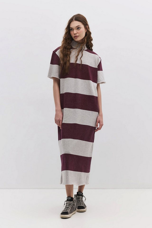 No Matter What Minikleid Gestreiftes Midikleid mit geschlossenem Halsausschnitt und Schlitz von No Matter What