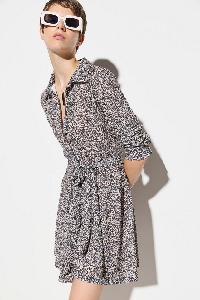 No Matter What Minikleid Langärmliges Hemdkleid von No Matter What