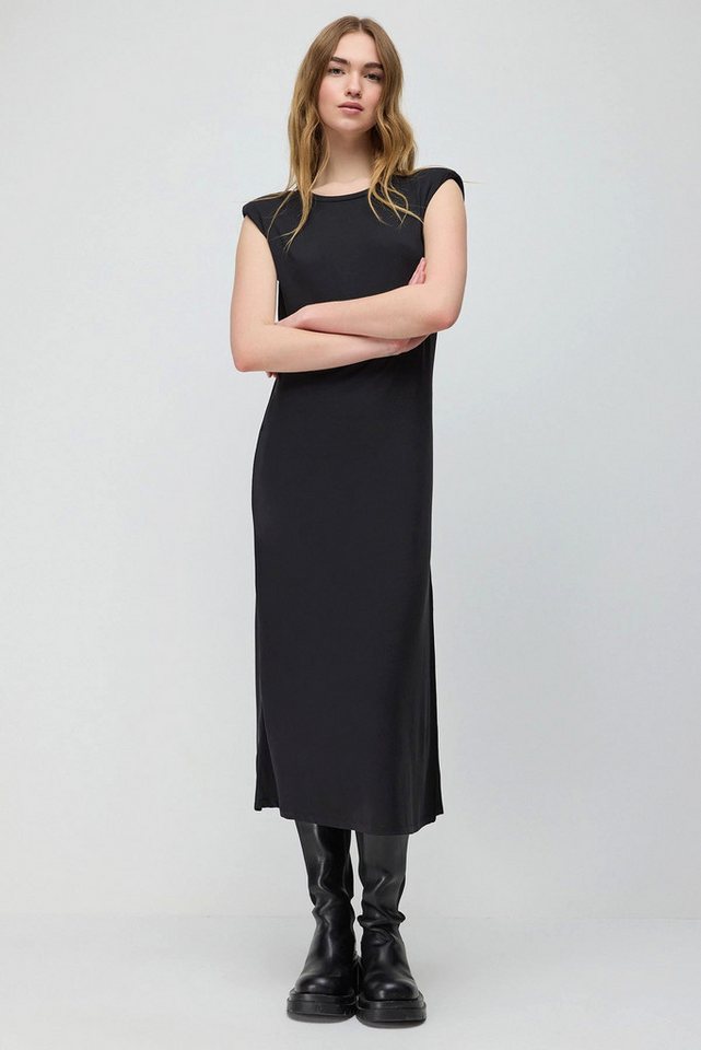No Matter What Midikleid Midilanges, gepolstertes Kleid mit Seitenschlitz von No Matter What
