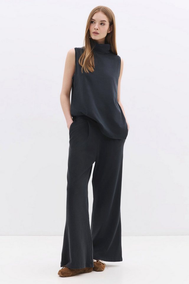 No Matter What Sweatponcho Locker geschnittene Hose mit elastischem Bund von No Matter What