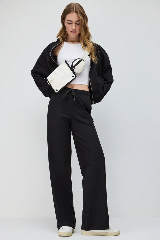 No Matter What Sweatpants Schwarze Weite Schweißhose von No Matter What