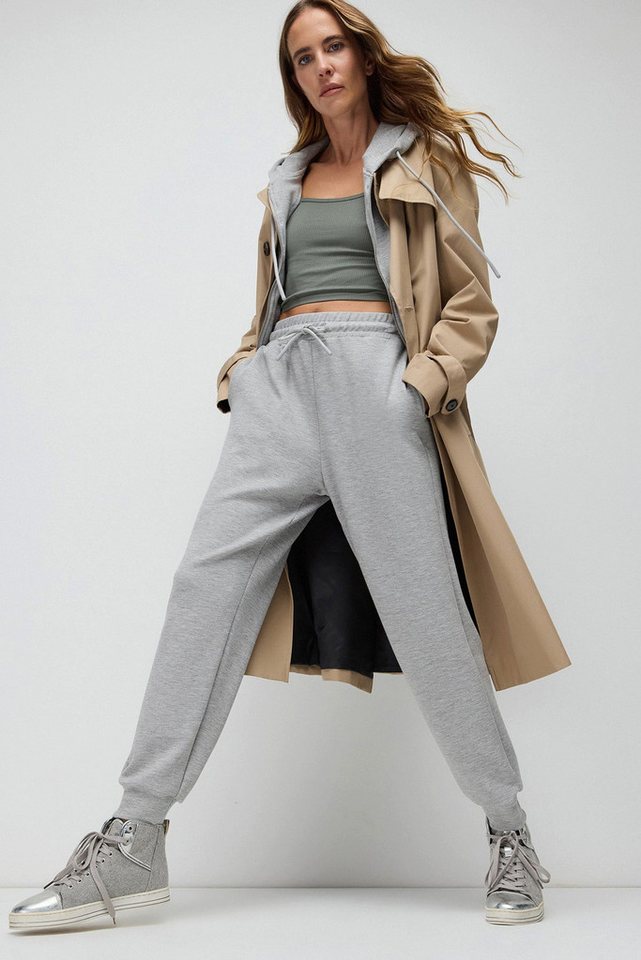 No Matter What Sweatponcho Weiche Modal Jogginghose - Knitterfrei und Seidig Glatt von No Matter What