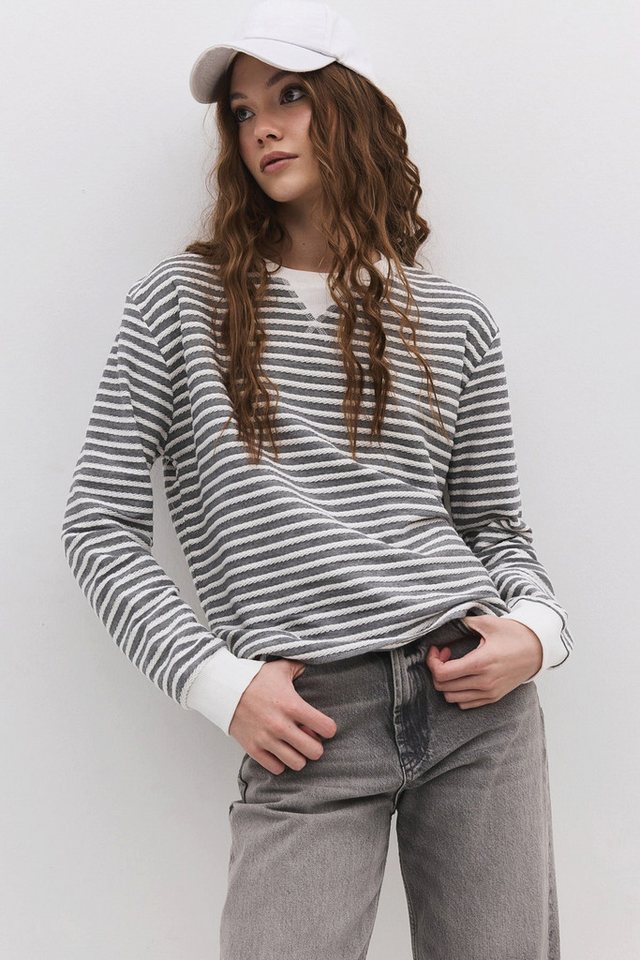 No Matter What Kapuzenpullover Langärmliges gestreiftes Sweatshirt von No Matter What