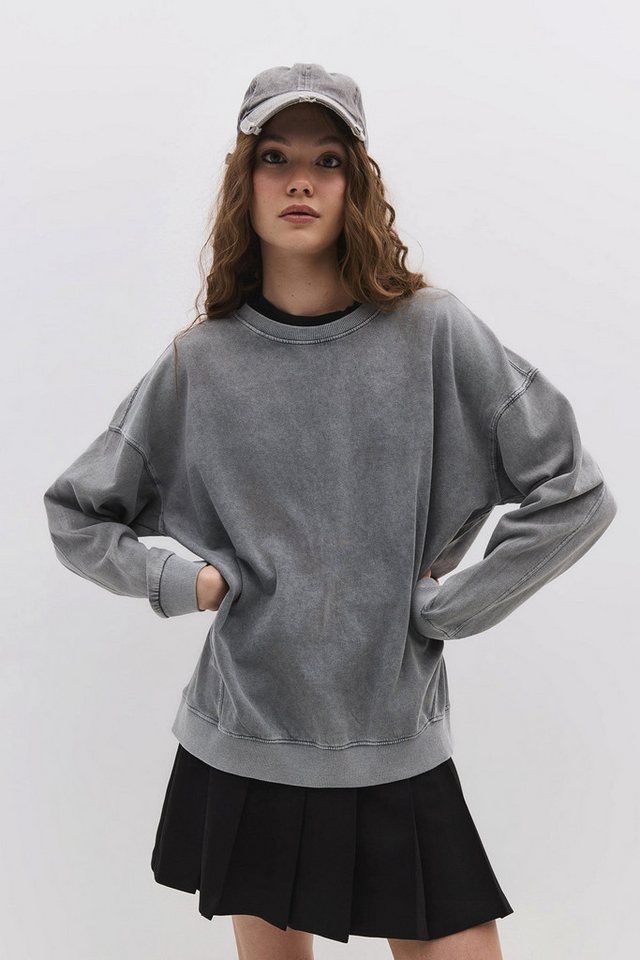 No Matter What Sweatshirt Oversize-Sweatshirt aus Baumwolle mit verblasstem Effekt von No Matter What