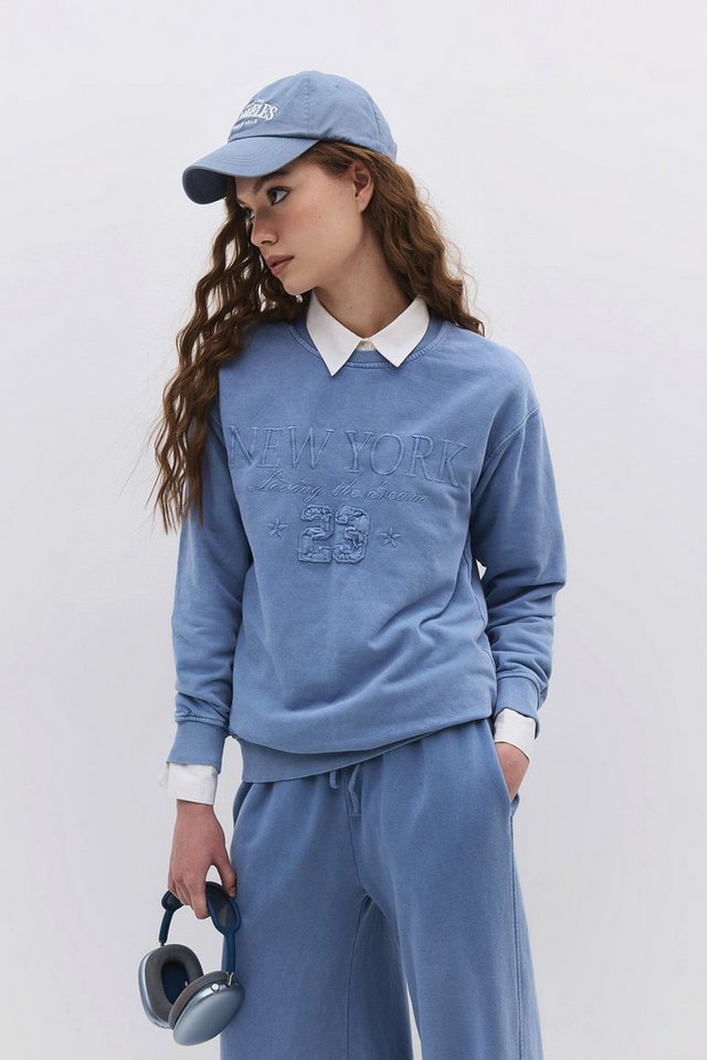 No Matter What Sweatshirt Sweatshirt mit Slogan und verblasstem Effekt von No Matter What