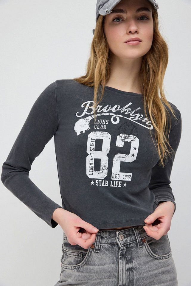 No Matter What T-Shirt Langarm Acid Wash Bedrucktes T-Shirt von No Matter What
