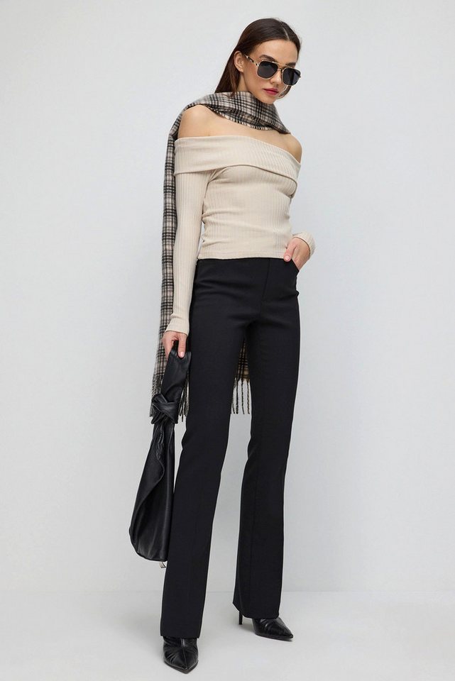 No Matter What T-Shirt Offene Schulter Langarm T-Shirt von No Matter What