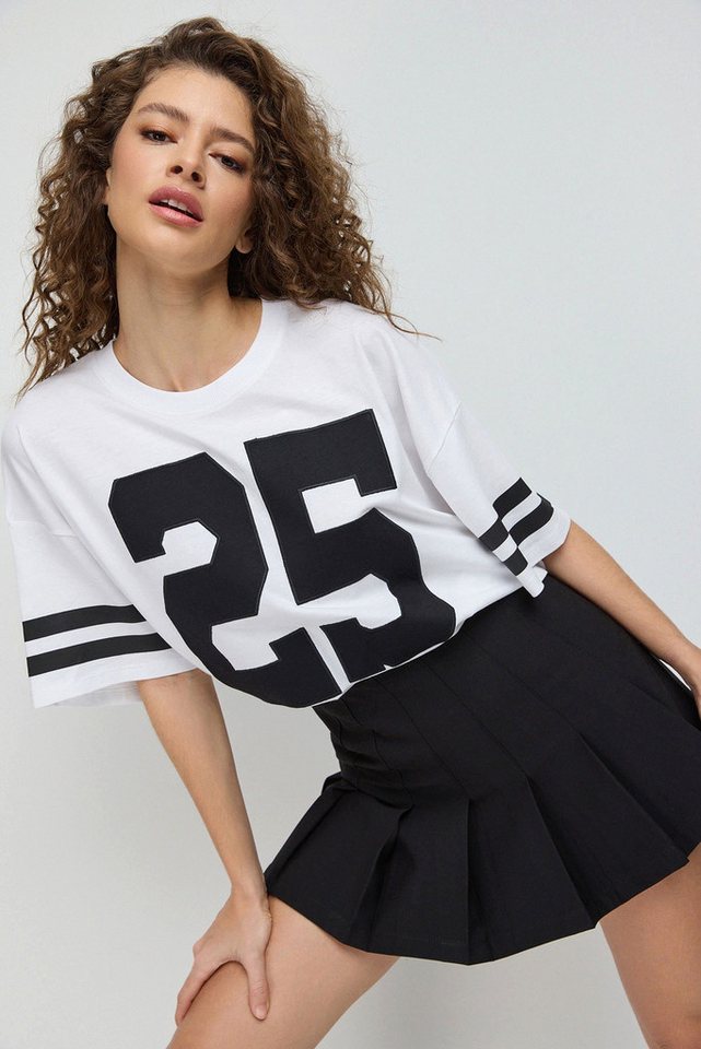 No Matter What T-Shirt Übergroßes Bedrucktes T-Shirt Form von No Matter What