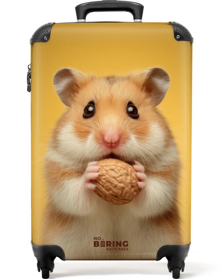 NoBoringSuitcases.com© Kinderkoffer Hamster mit einer Nuss auf gelbem Hintergrund 55x35x20cm, 4 Rollen, Kinder Koffer Klein, Trolley Handgepäck, Reisekoffer von NoBoringSuitcases.com©