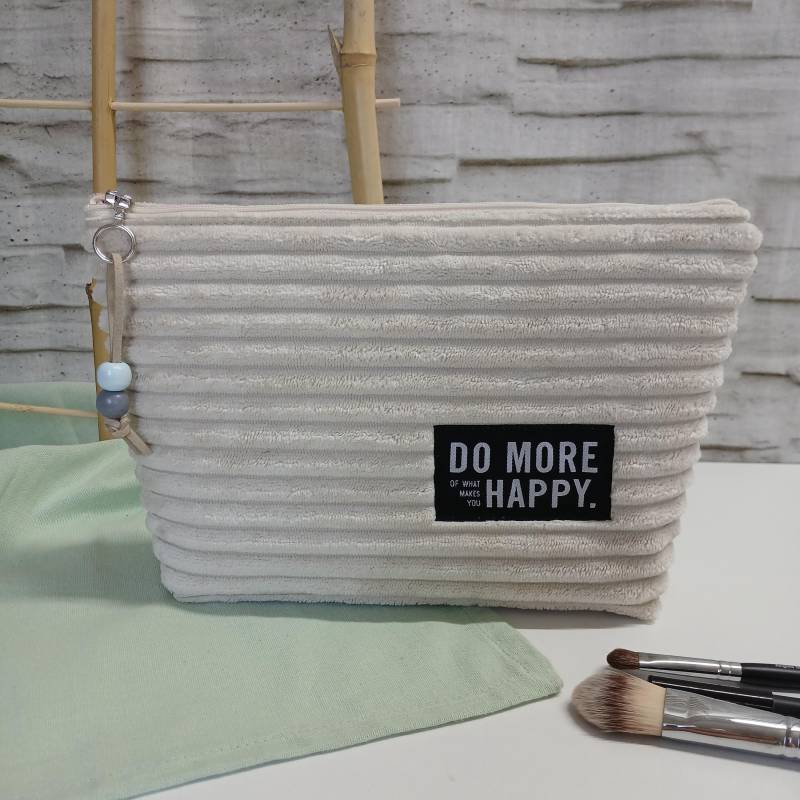Kosmetiktasche Cord, Beige Mit Label von NoMasNaehwerke