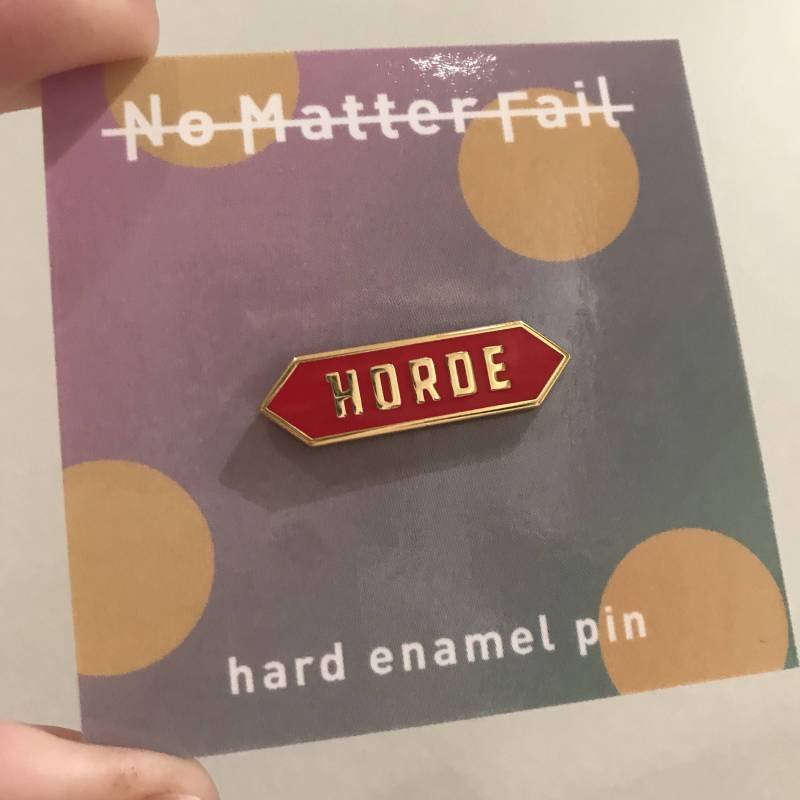World Of Warcraft Horde Pride Emaille Pin von NoMatterFail