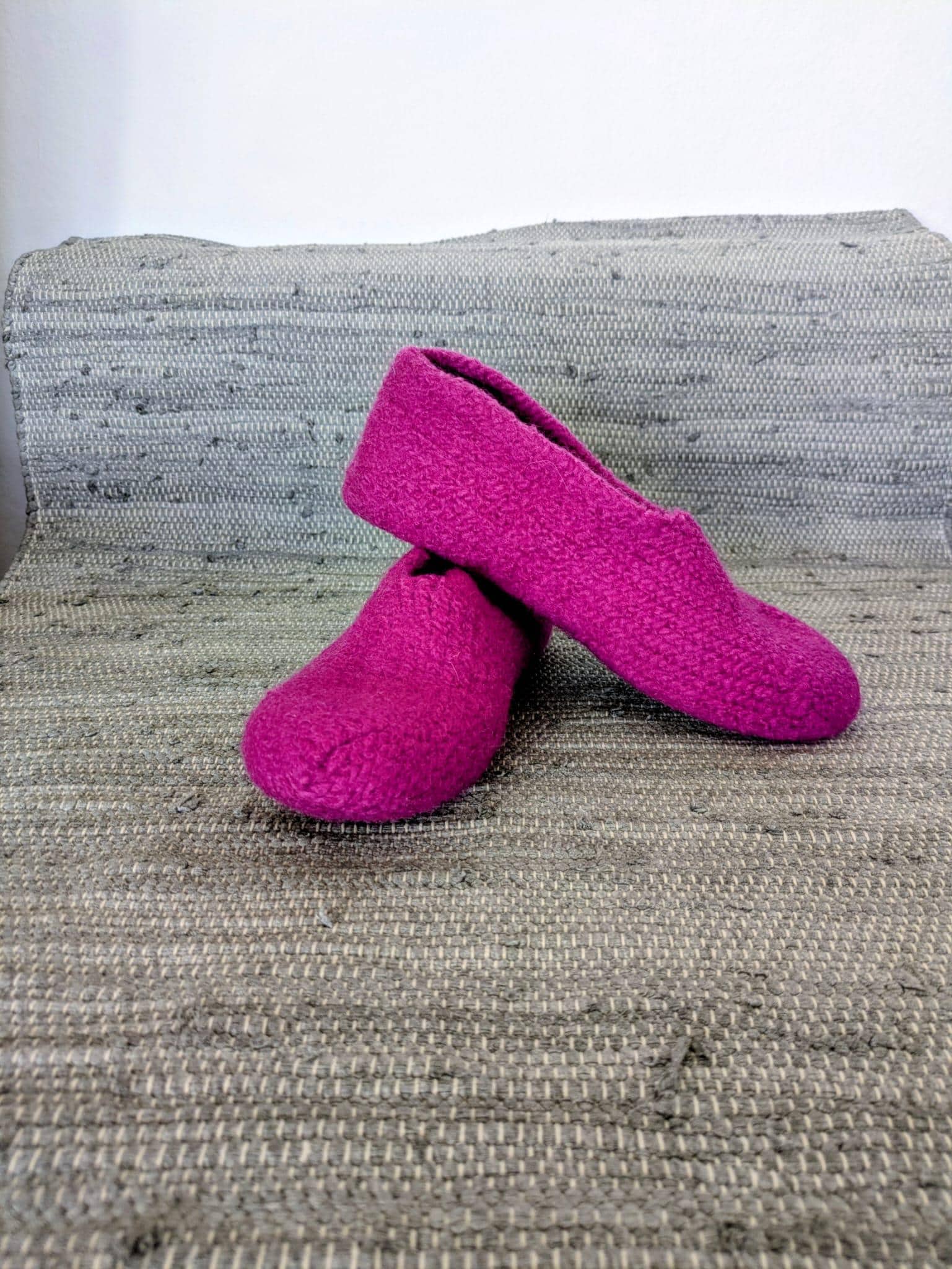 Größe 39 Damen Filzschuhe Hausschuhe von NoMoreColdFeet