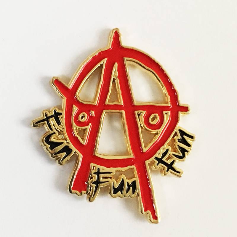 Spaß Emaille Pin Spaß Emaille Pin von NoMoreIndustries