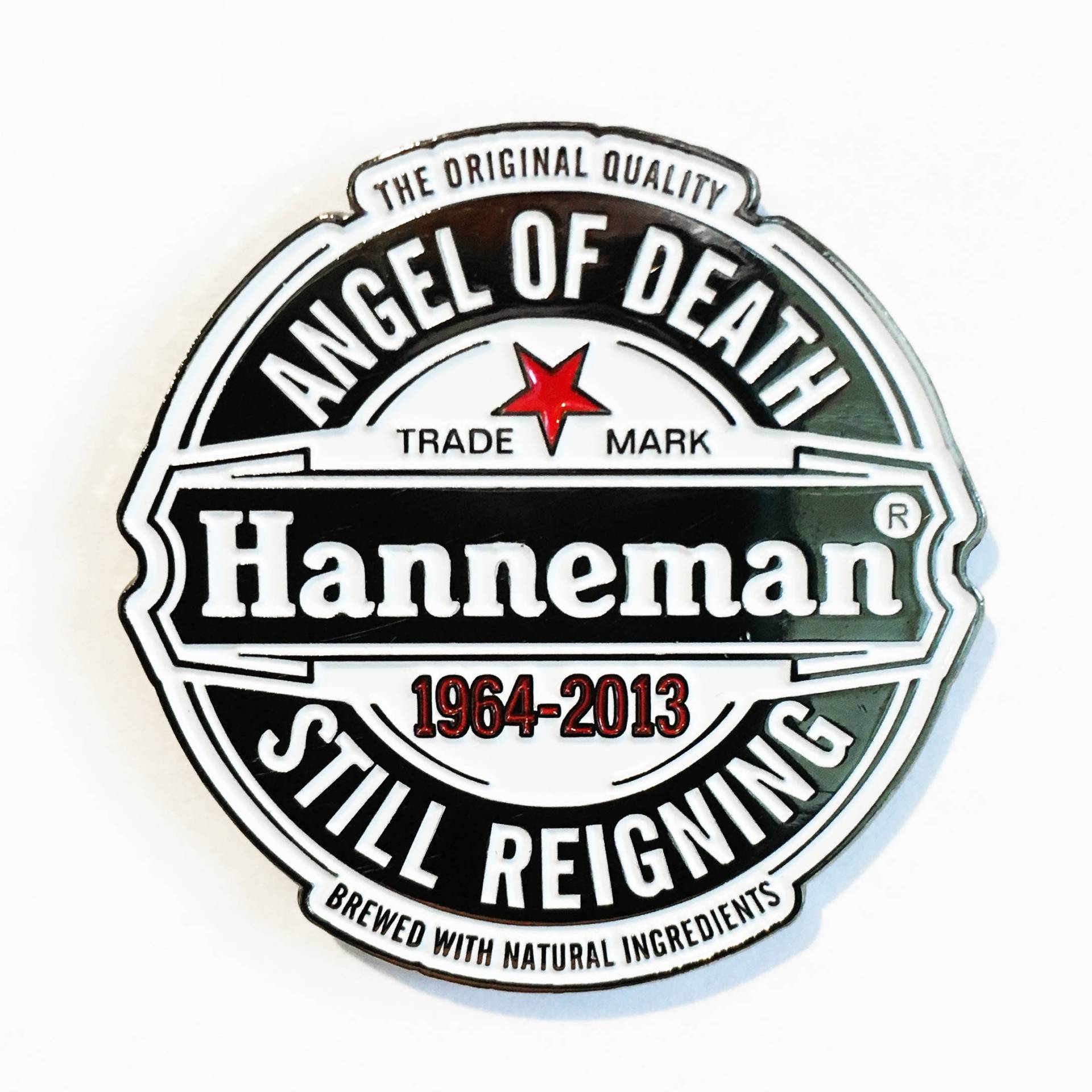 still Reigning Emaille Pin still Reigning Emaille Pin von NoMoreIndustries