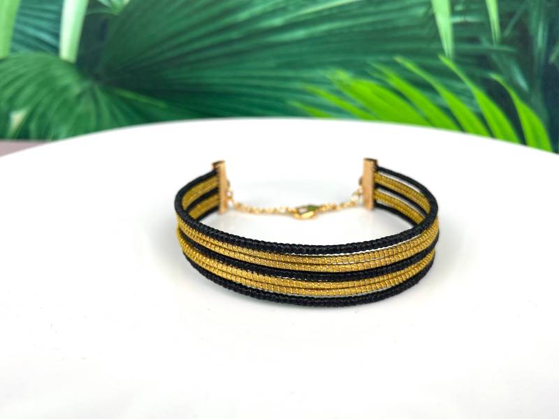 Einzelstück Armband Armreifen Goldgras Gold Und Schwarz | Capim Dourado Armspange Handgefertigt Elegant Besonders Naturmaterial Seltenheit von NoNameNeededHandmade