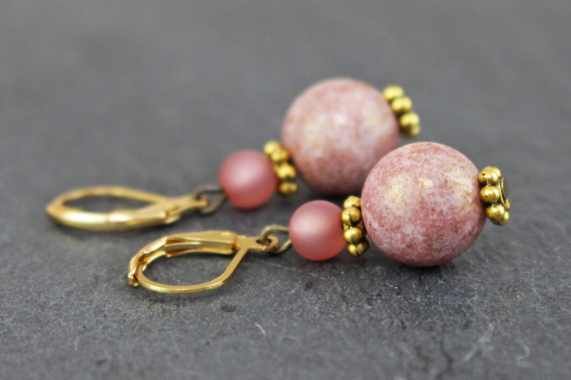 Ohrringe Mit Perlen, Rosa Und Goldfarben, Altrosa, Brautschmuck, Edel von NoahMeetsScottie