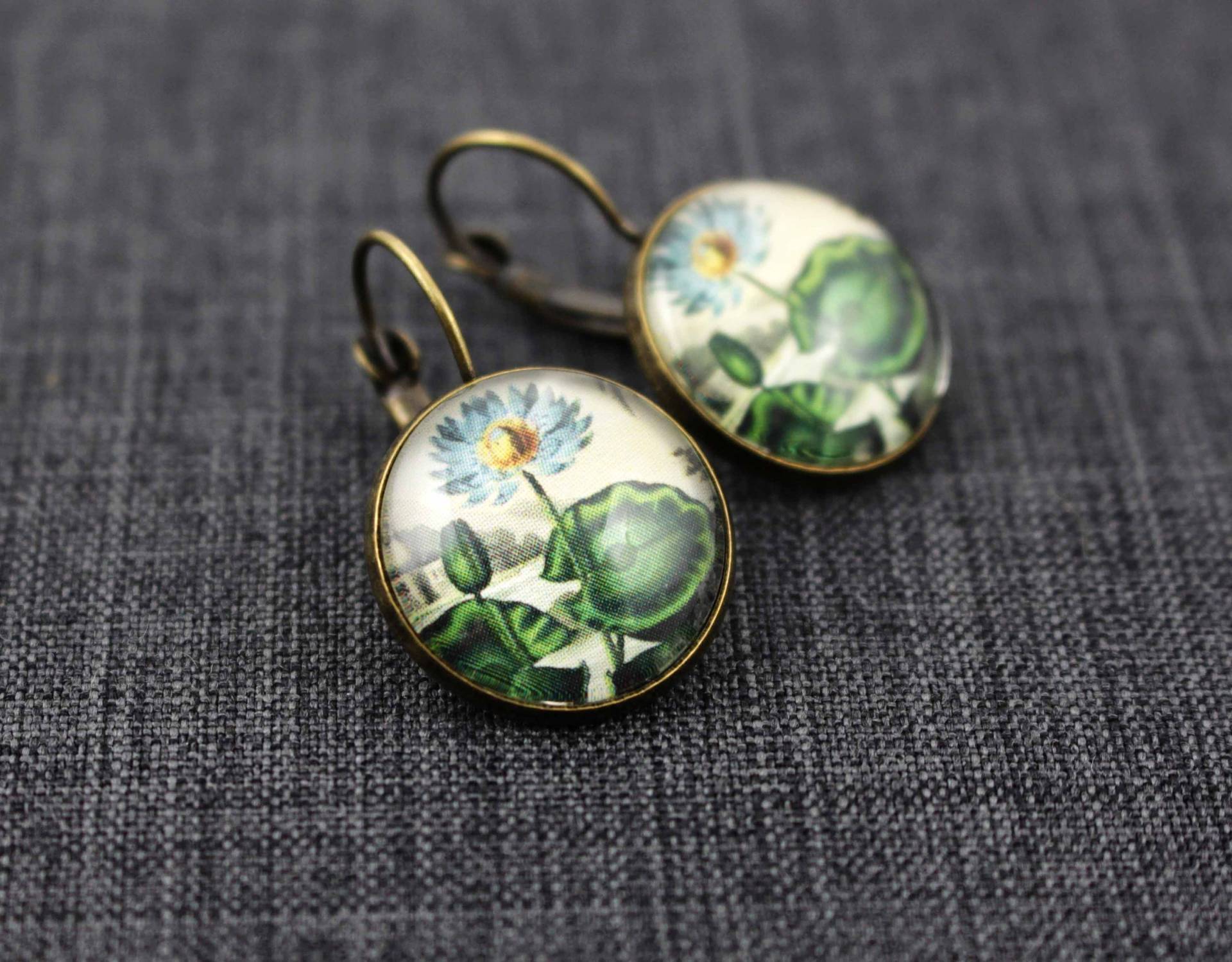 Ohrstecker, Blumen, Pflanzen, Boho, Floral, Grün, Natur, Vintage, Antik Bronze, Schmuck, Ohrringe, Glas, Geblümt, Frauen, Geschenk, Edel von NoahMeetsScottie