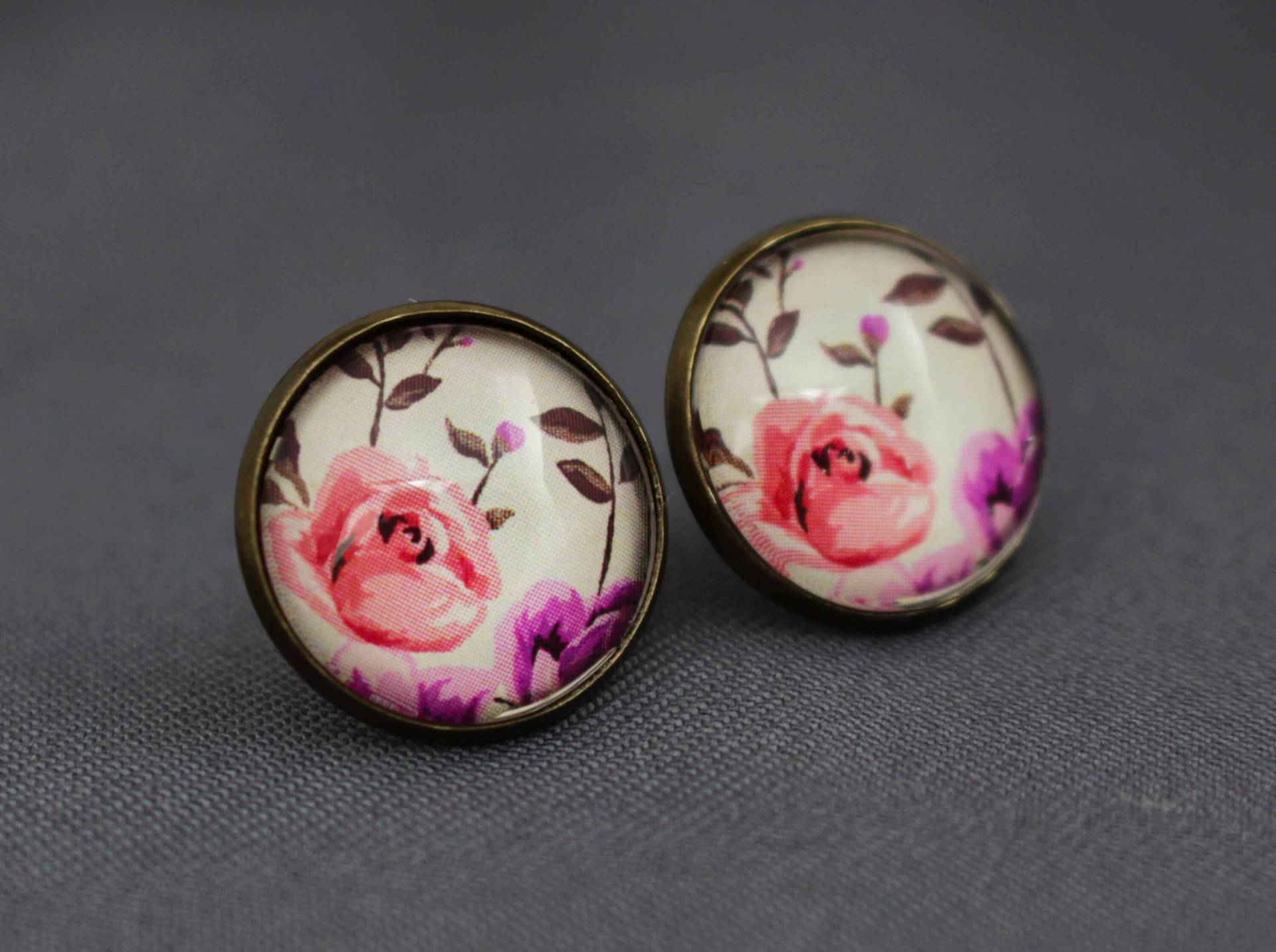 Ohrstecker Mit Rosen, Rosa, Lila Und Beige, Boho, Antik Bronze, Romantisch, Hochzeit, Frauen, Vintage, Braut, Floral, Geblümt, Schmuck von NoahMeetsScottie