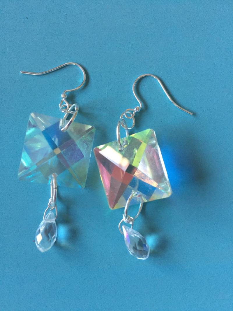 Crystal Ice Cube Ohrringe von NoahSiannahBeadMine