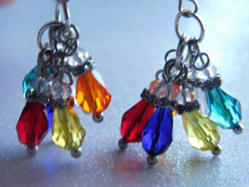 Weihnachtsbeleuchtung Kristall Ohrringe Bunte Weihnachten Lichter Dangle Drop Kristalle Segen von NoahSiannahBeadMine