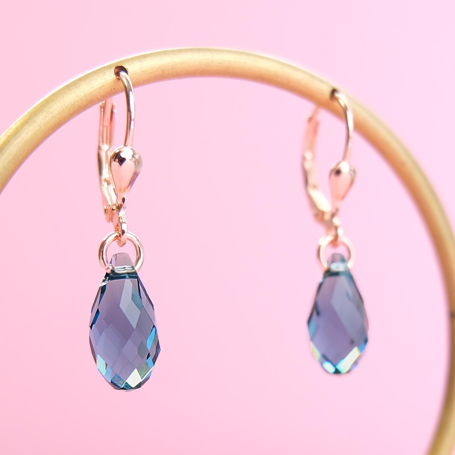 Ohrringe Rosegold Tropfen Swarovski Kristalle 925 Sterling Silber Blau Nobel Schmuck von NobelSchmuck