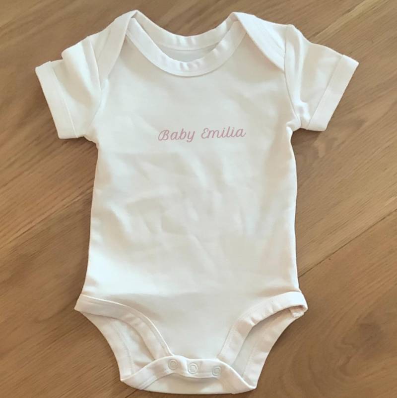 Body/strampler Individuell Bestickt, Baumwolle | Organic Natural Body/strampler Individuell Bestickt, Baumwolle | Organic Natural von NobleAndStitch