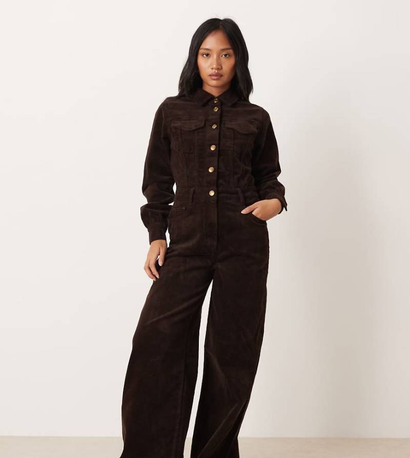 Nobody's Child Petite - Jumpsuit aus Cord in Braun-Brown von Nobody's Child Petite