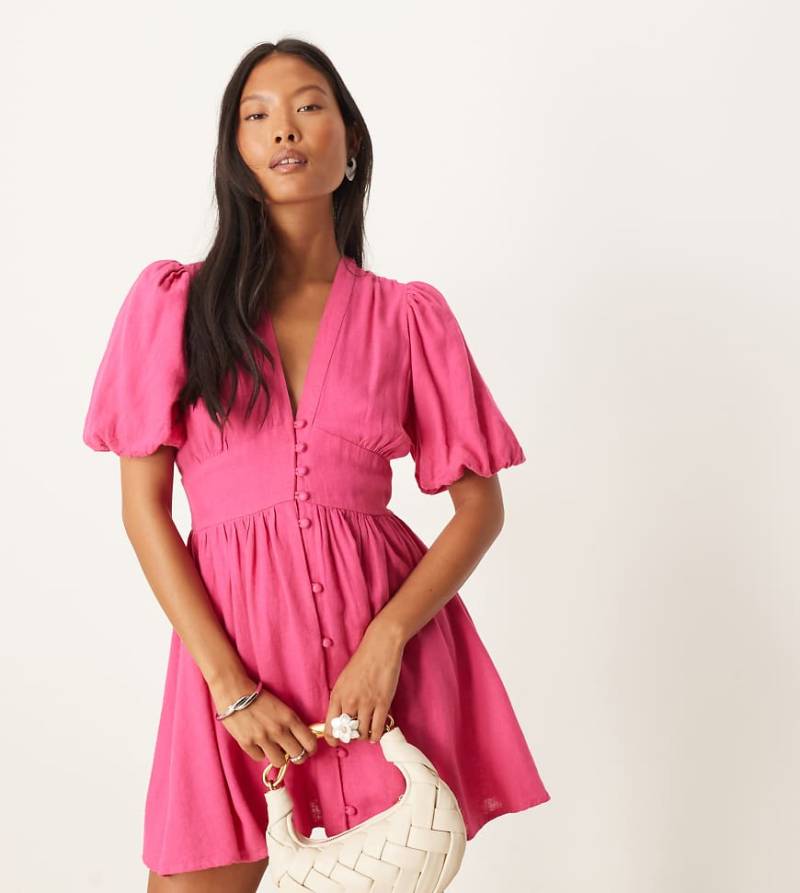 Nobody's Child Petite - Starlight - Minikleid in Rosa mit Puffärmeln von Nobody's Child Petite