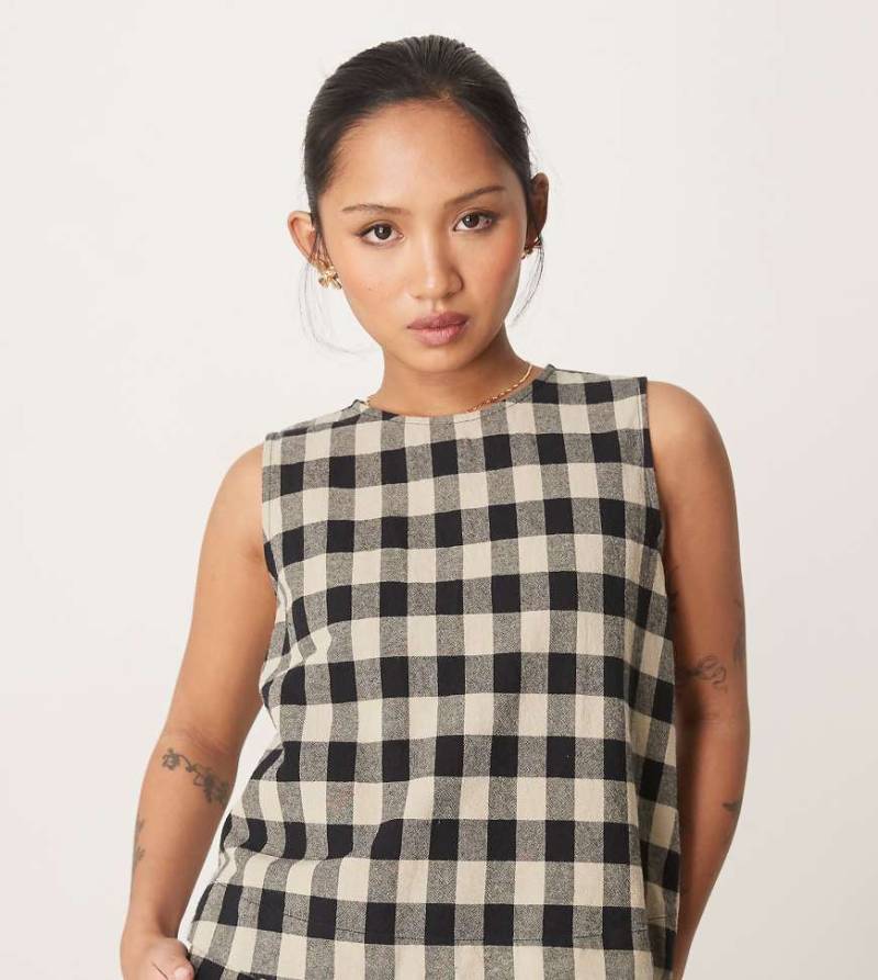 Nobody's Child Petite - Stirling - Tanktop mit Vichy-Karo in Schwarz-Weiß, Kombiteil von Nobody's Child Petite