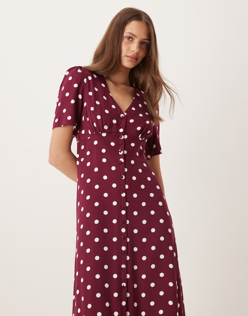 Nobody's Child - Alexa - Midi-Freizeitkleid in gepunktetem Braun von Nobody's Child